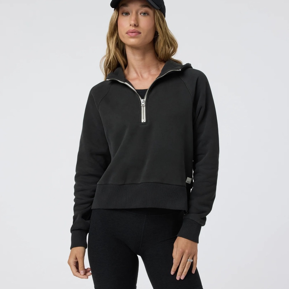 Vuori Restore Half Zip Hoodie in Washed Black Size S